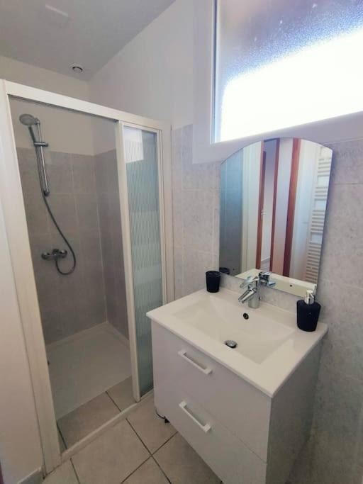 Ferienwohnung T3 Au Pied Des Pyrenees Pointis-de-Riviere Exterior foto